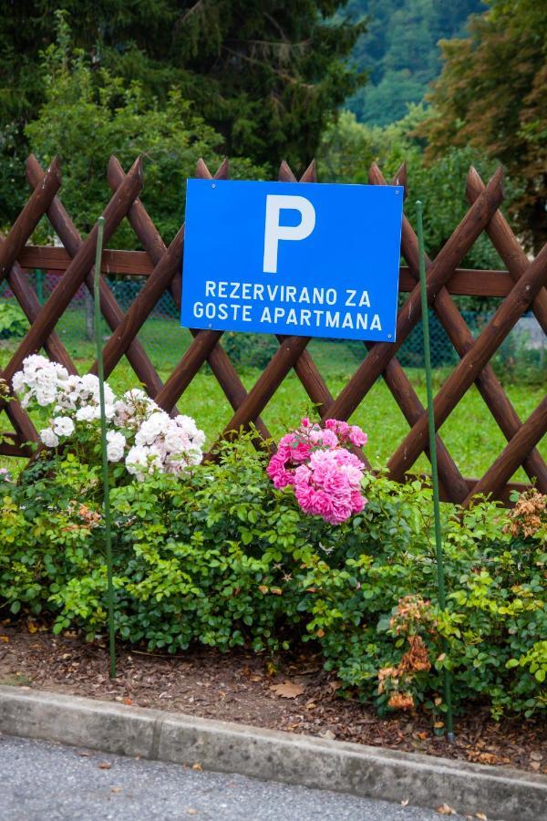 Apartmani Strsoglavec Krapinske Toplice Exterior photo